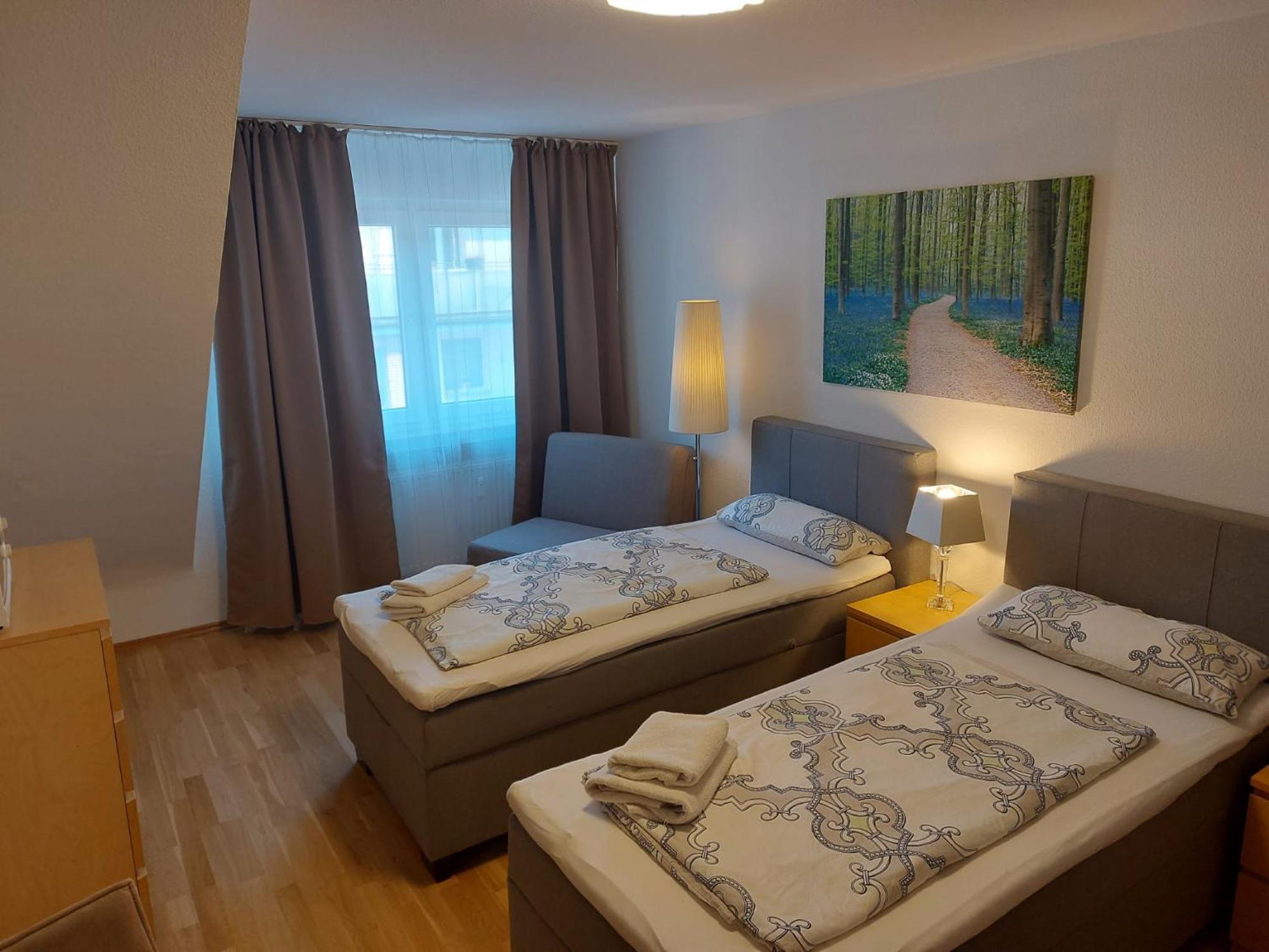 Apartments Jahnstrasse ดุสเซลดอร์ฟ ภายนอก รูปภาพ